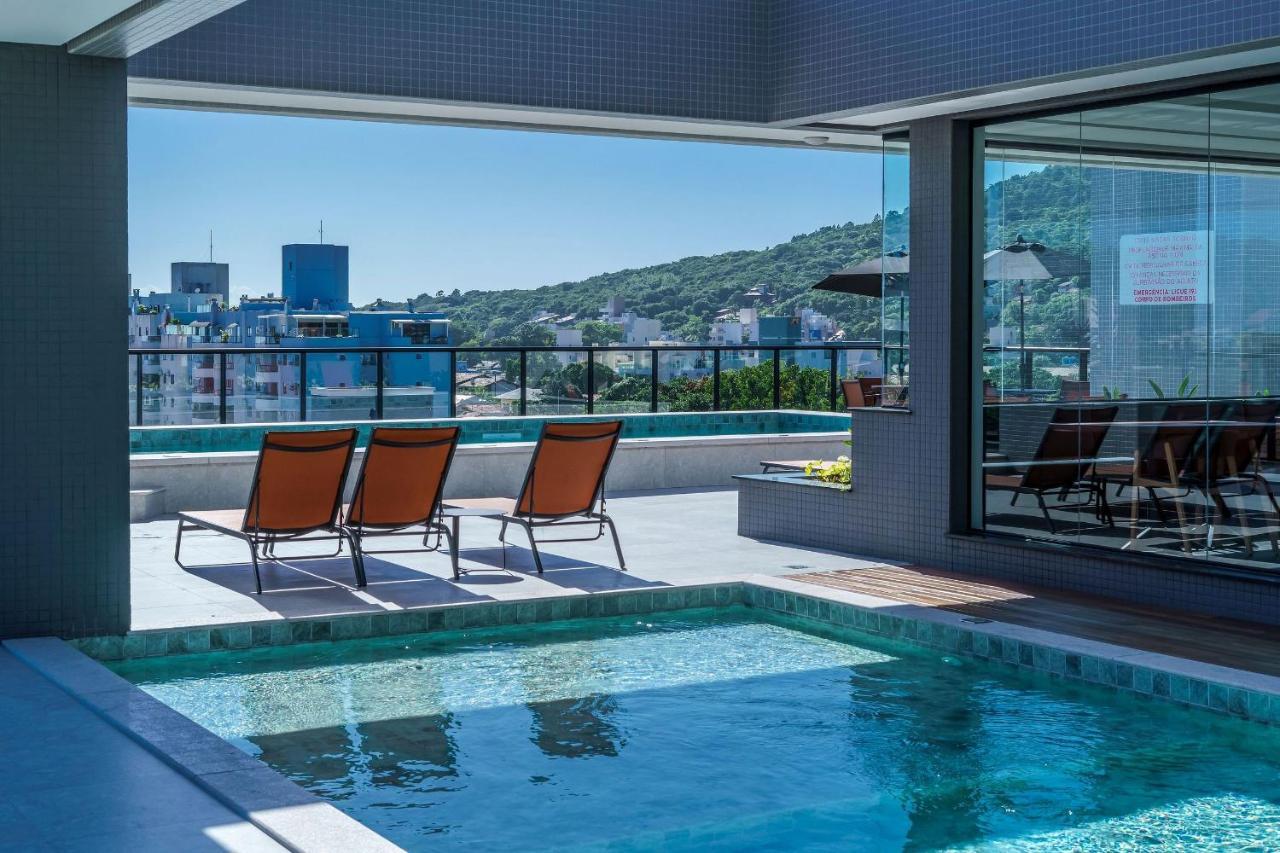 Adra 301 - Apartamento No Centro De Bombinhas - Rooftop Com Piscina E Academia - A Poucos Metros Da Praia - מראה חיצוני תמונה