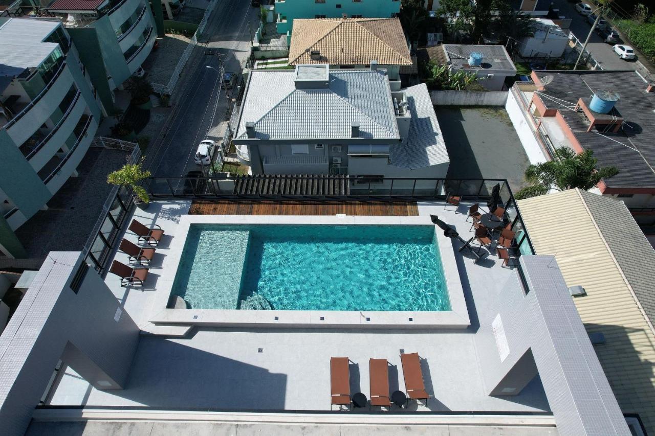 Adra 301 - Apartamento No Centro De Bombinhas - Rooftop Com Piscina E Academia - A Poucos Metros Da Praia - מראה חיצוני תמונה